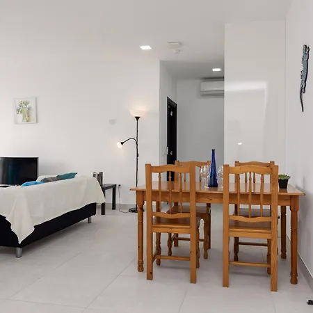 Casa Vista Bermeja Тинахо