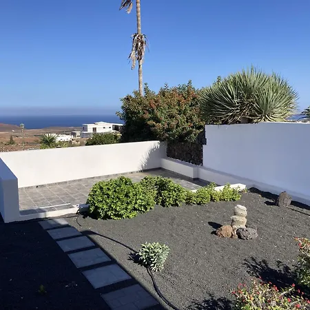 Апартаменты Casa Vista Bermeja Тинахо