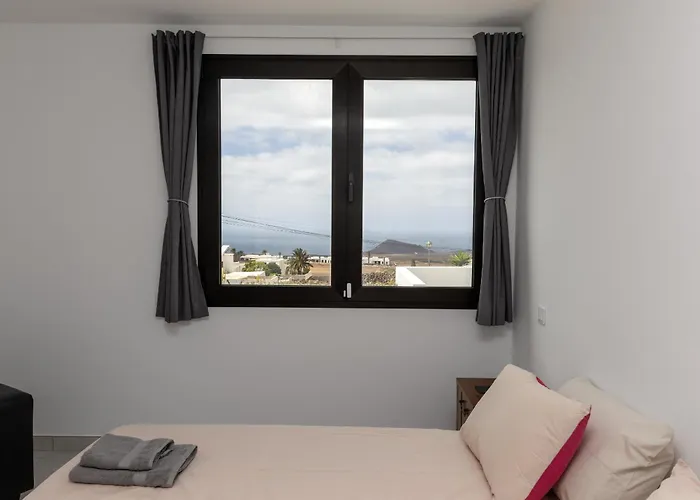 Casa Vista Bermeja * Тинахо